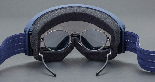 眼鏡対応ゴーグル