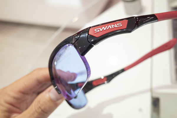 SWANS純正ハイカーブ度付き「SPORTS EYE」 | 特集・ブログ | 【公式