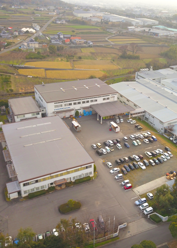 山本光学株式会社　工場