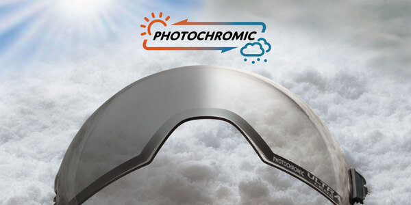 PHOTOCHROMIC（フォトクロミック＝調光）