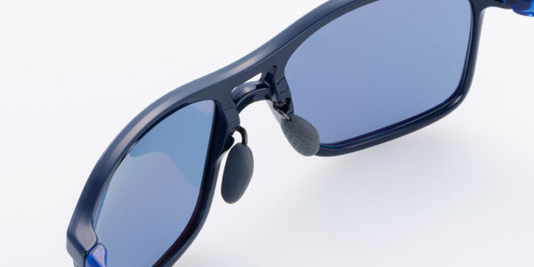 調整可能なノーズパッド