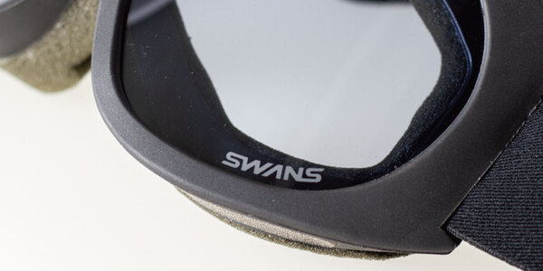 SWANSロゴ