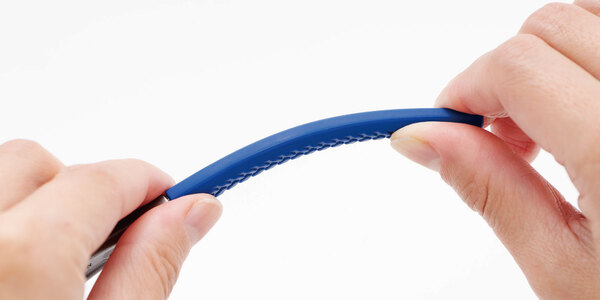 アジャスタブルテンプル