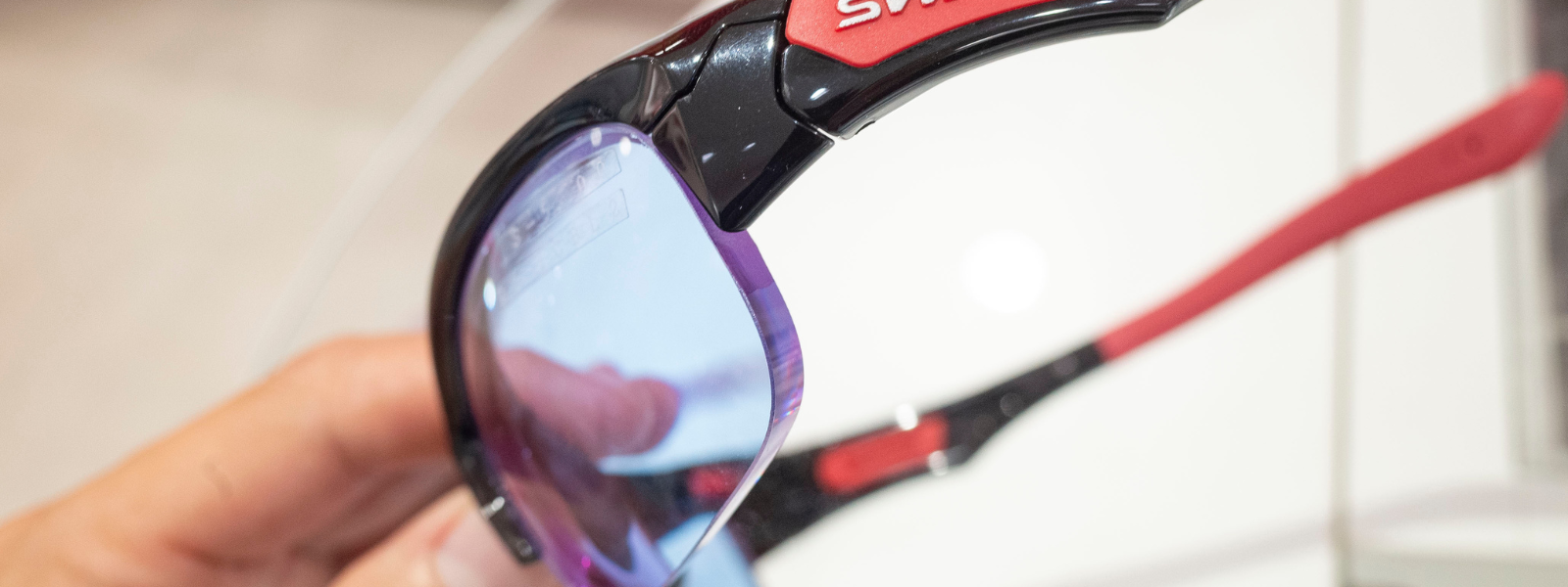 SWANS STOREスタッフが伝授！失敗しないハイカーブ度付きサングラス選びとは？ 特集・ブログ 【公式】SWANS 日本製スポーツ